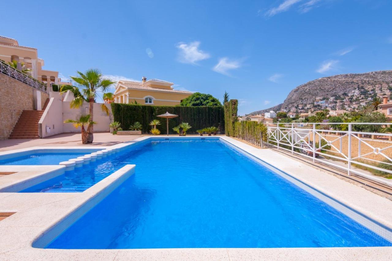 Villas Guzman-Grinev Calp Extérieur photo