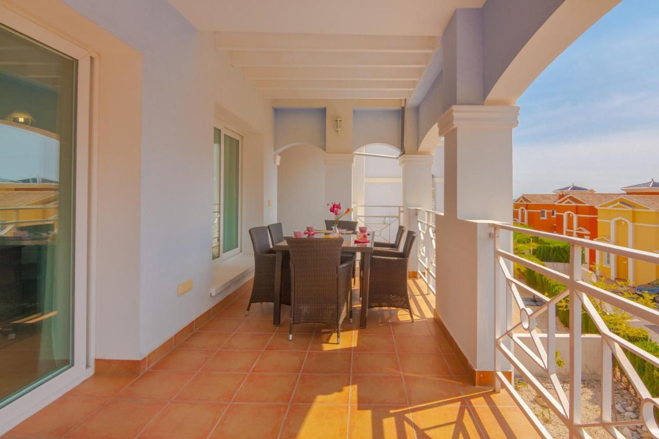 Villas Guzman-Grinev Calp Extérieur photo