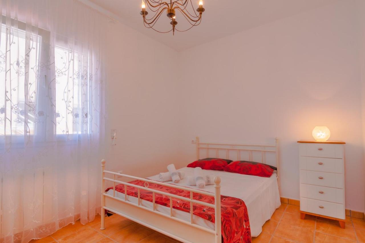 Villas Guzman-Grinev Calp Extérieur photo